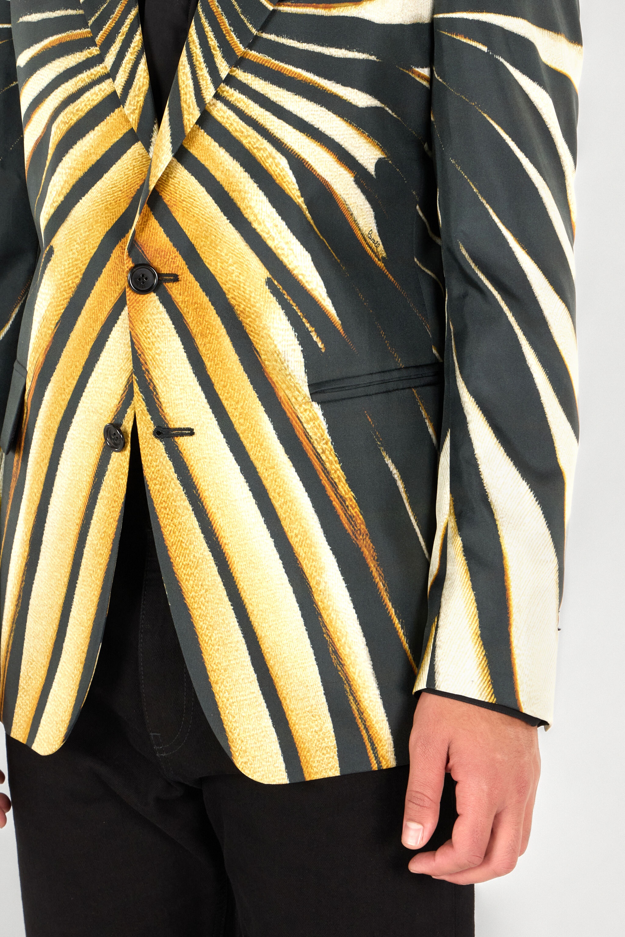Single-breasted blazer with Ray of Gold print - 7