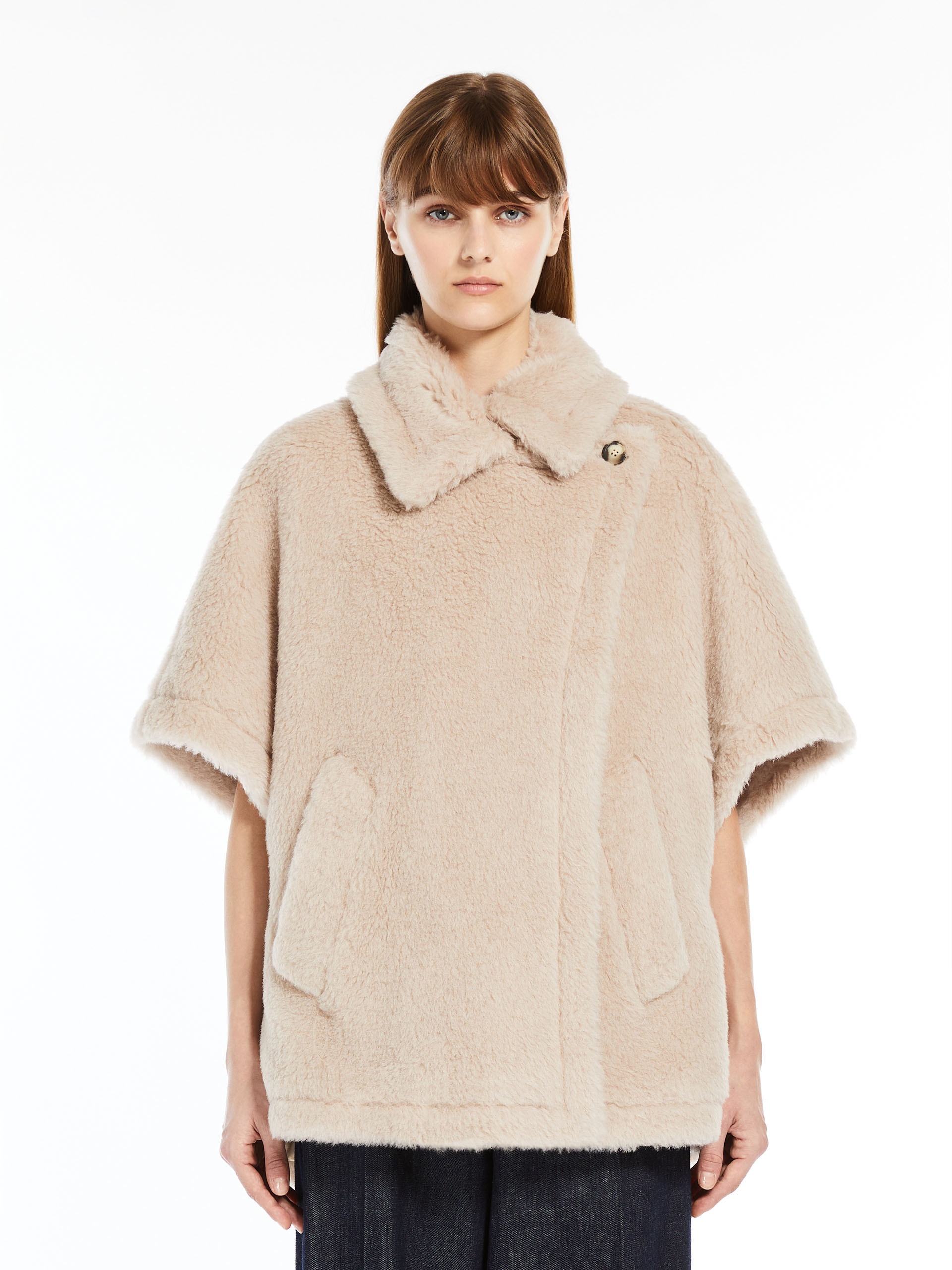 TEBE1 Teddy fabric cape - 3