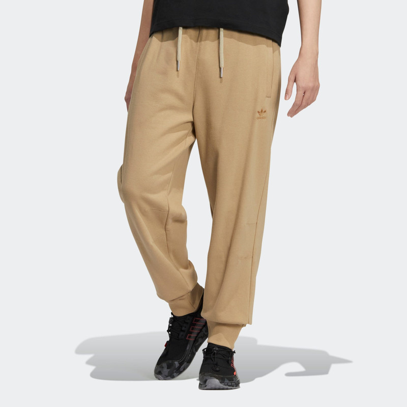 adidas adidas originals Logo IC8167 outlook