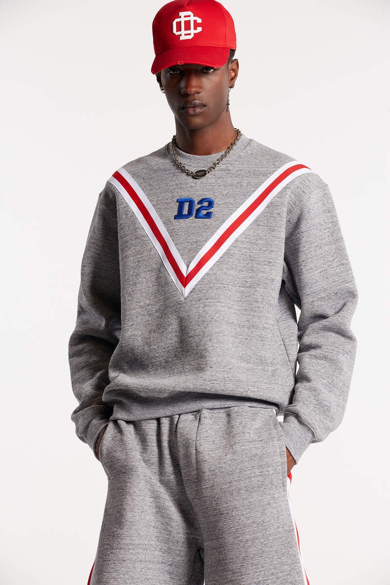 D2 COOL CREWNECK SWEATSHIRT - 3