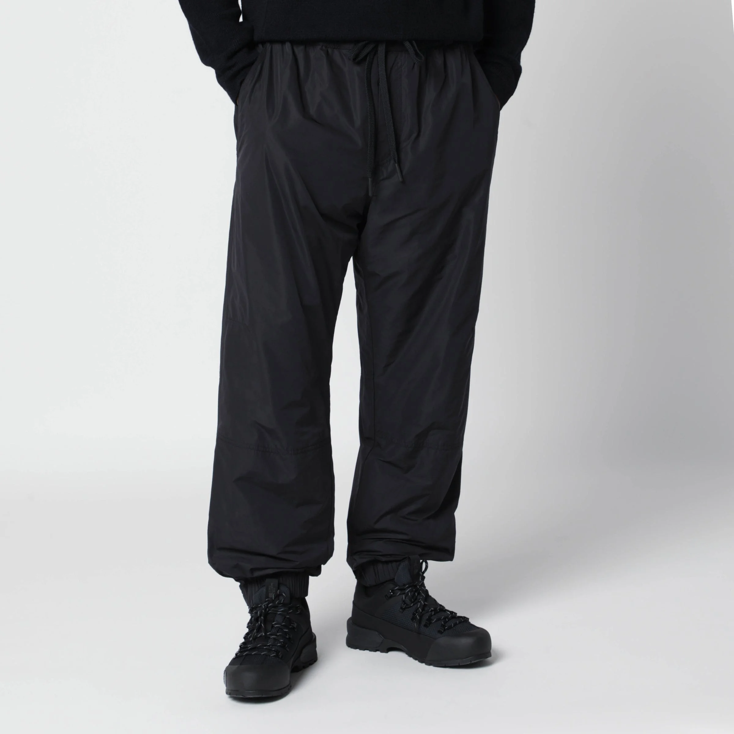 Black trousers in technical fabric - 1