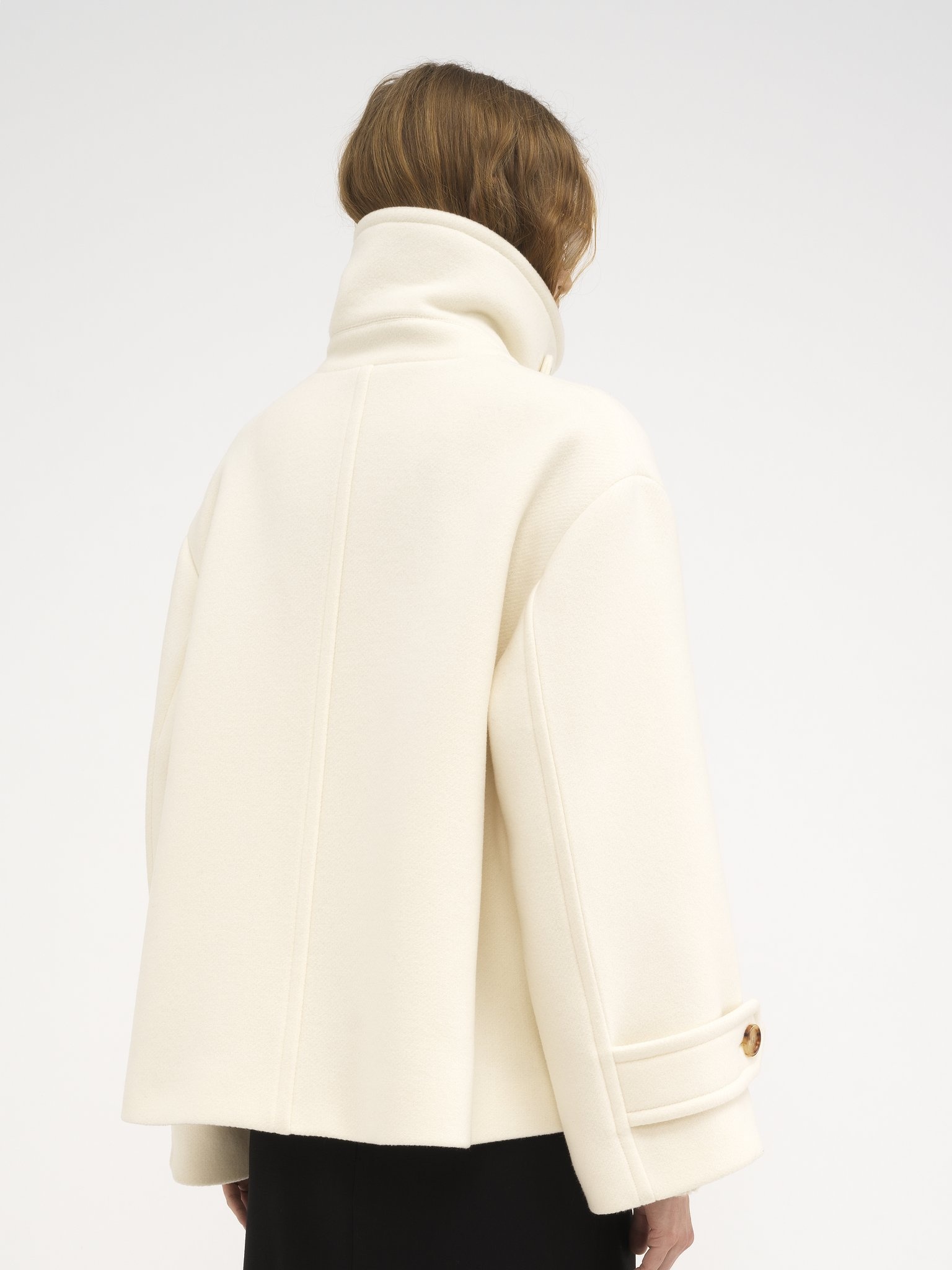OVERSIZED SHORT COAT IN WOOL - 6