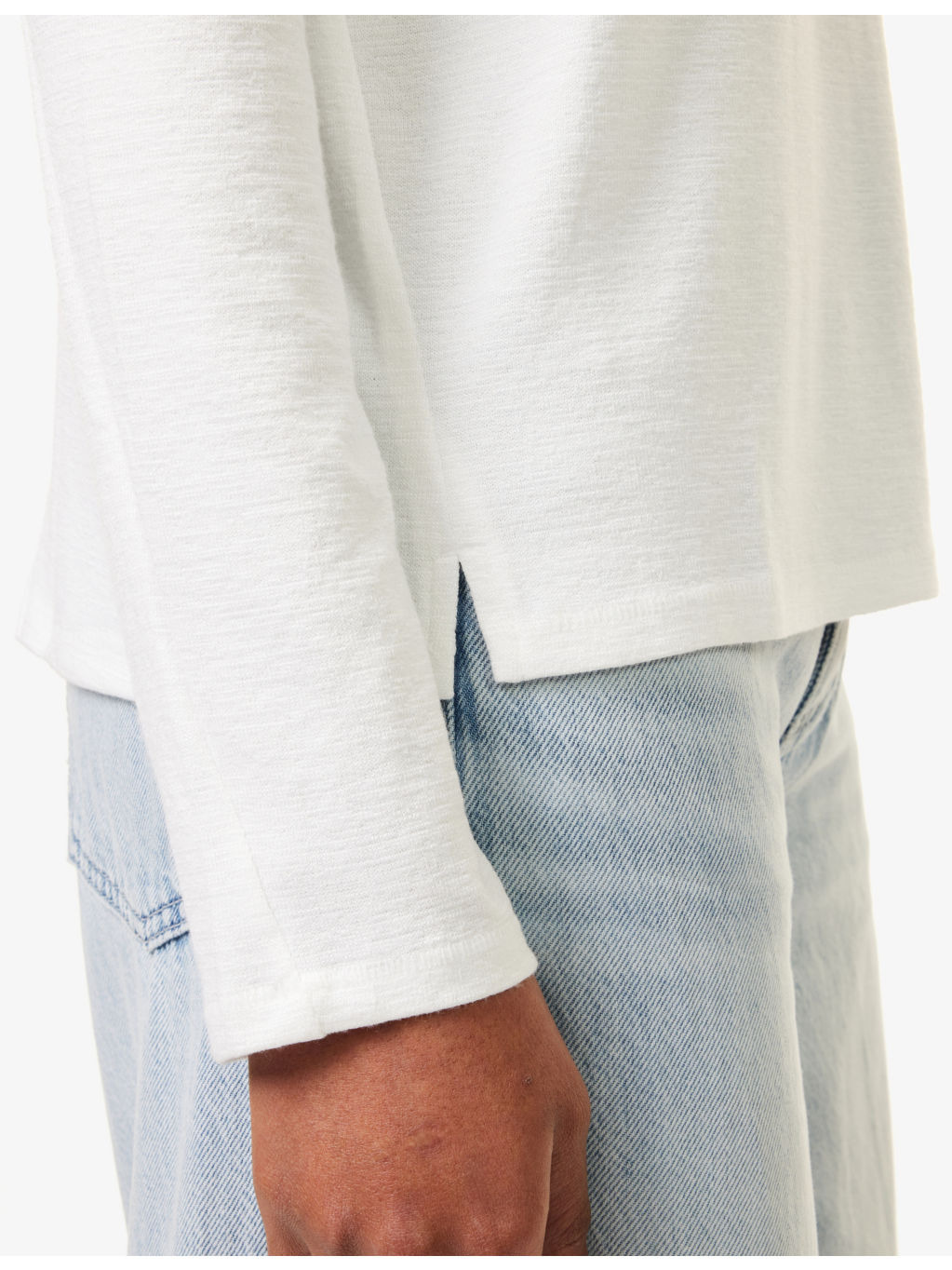 Split-hem long-sleeved woven top - 5