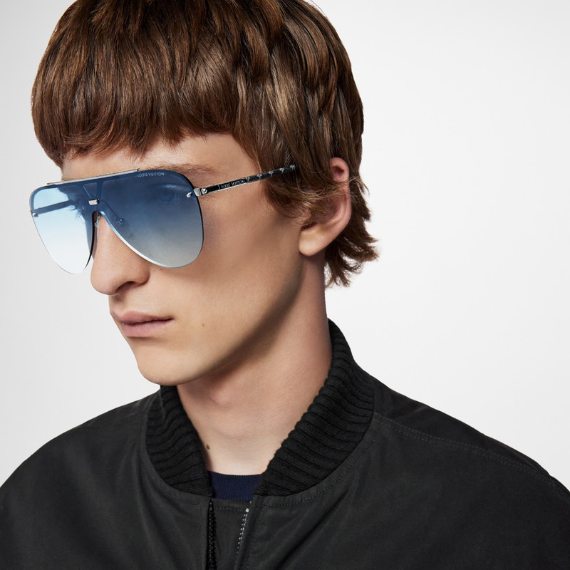Louis Vuitton Monogram Blaze Mask Sunglasses outlook