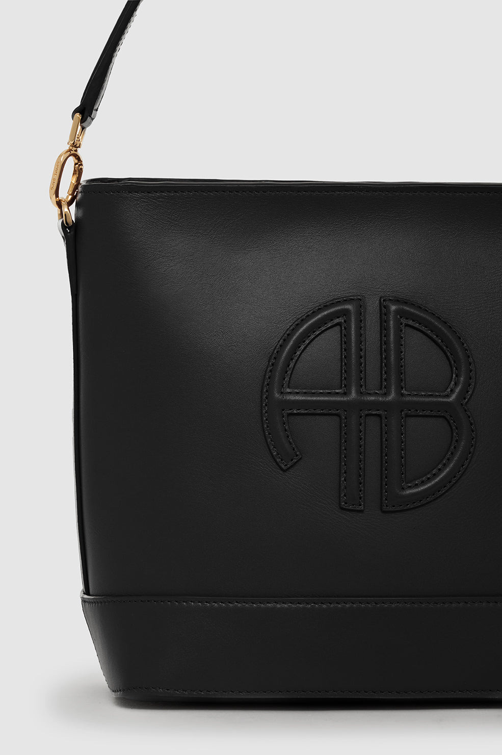 Lili Bucket Bag - Black - 6