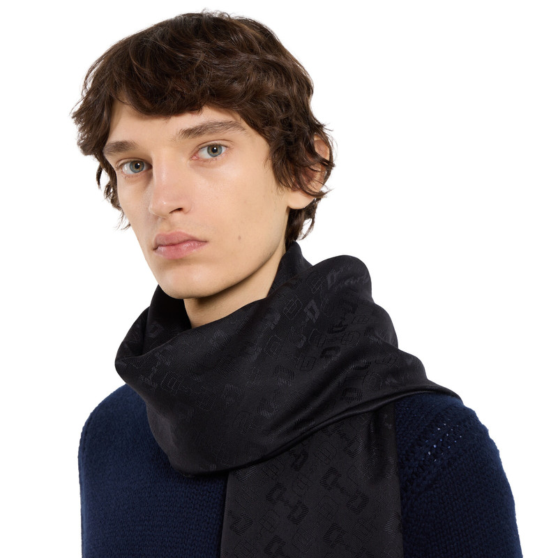 Silk wool Horsebit jacquard shawl 4