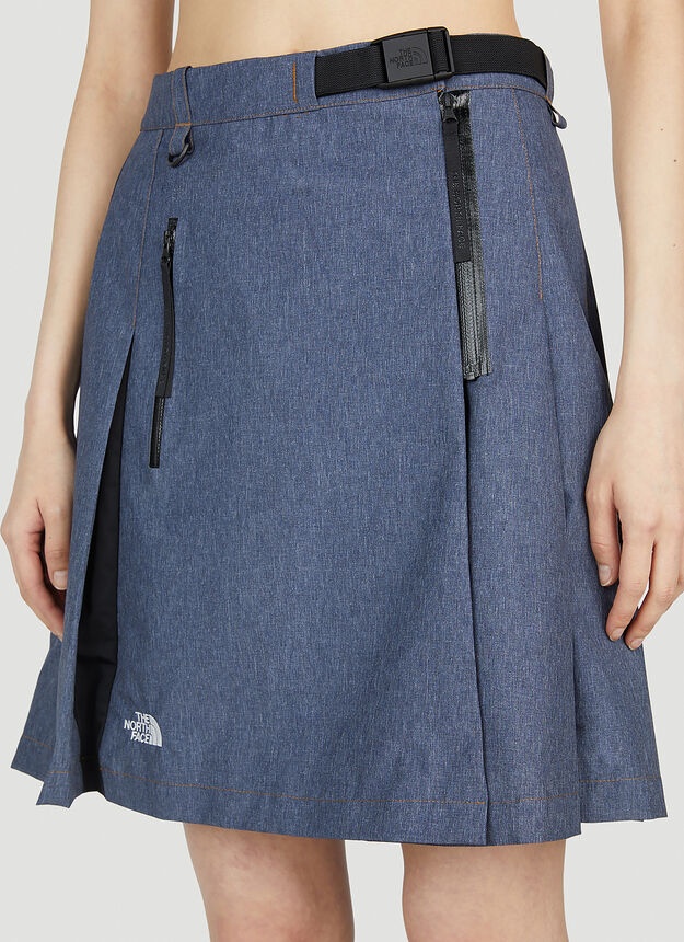 Pleated Skirt in Dark Blue - 5