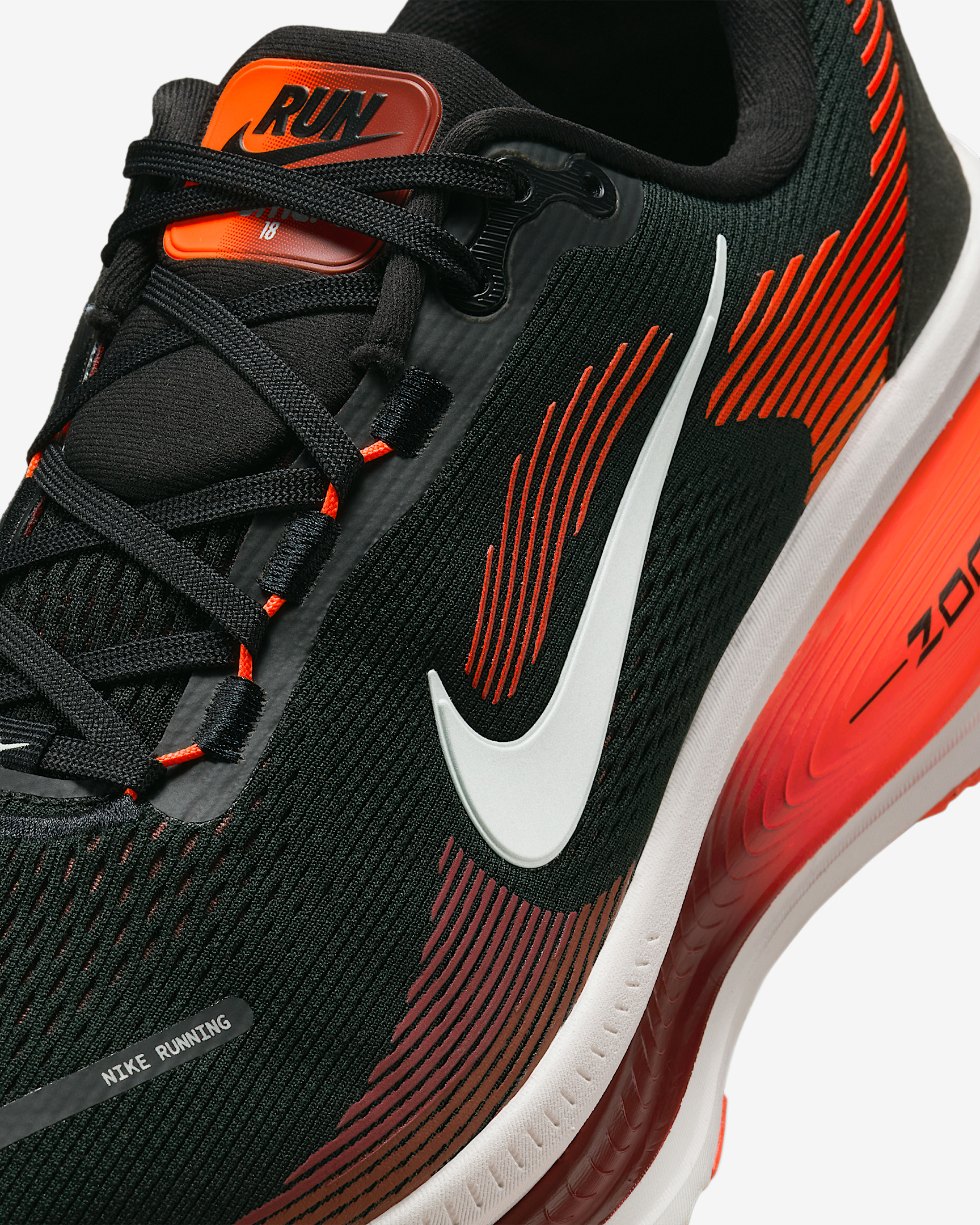 Nike Vomero 18 Men's Road Running Shoes (Extra Wide) - 7