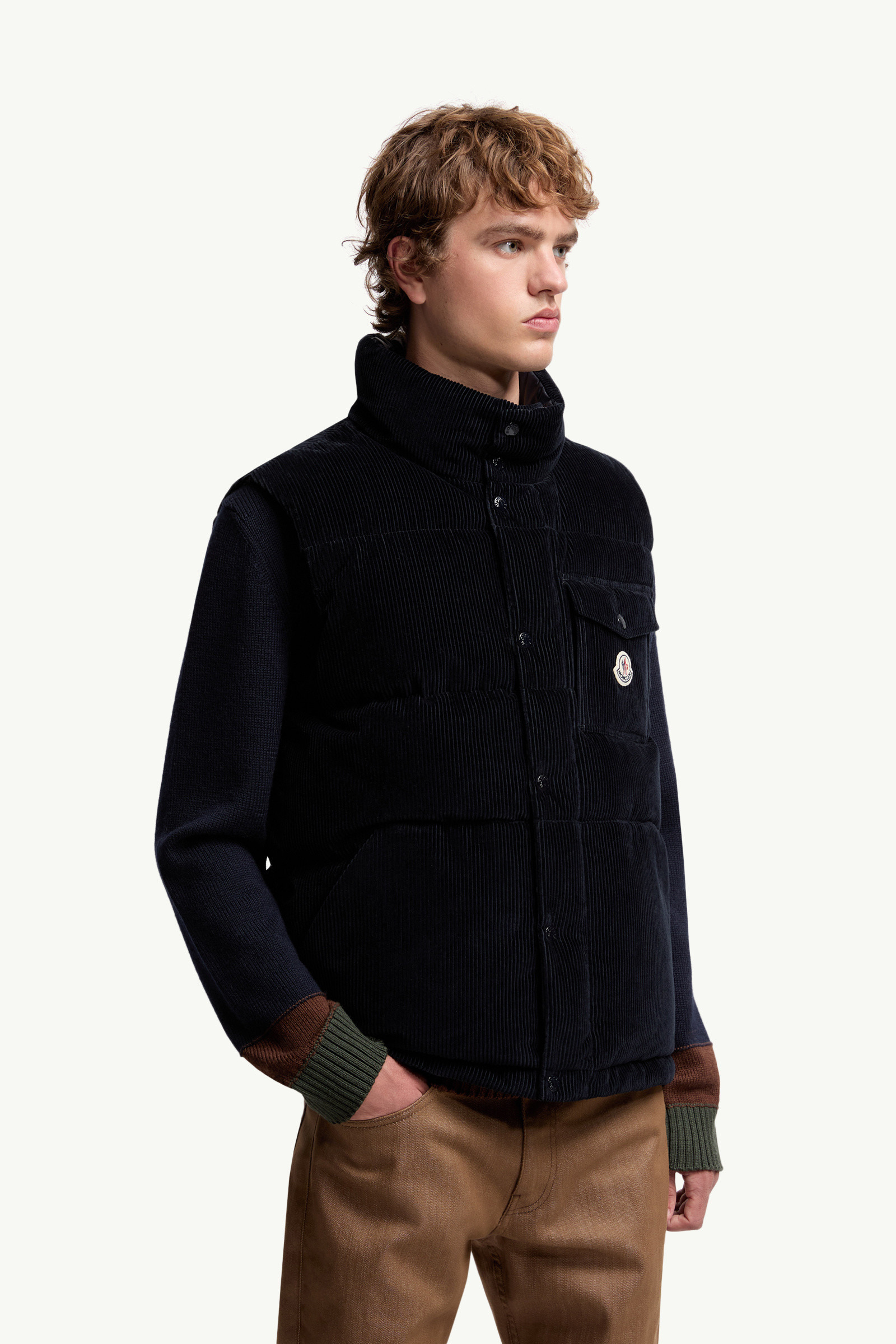 Agen Corduroy Down Vest - 3