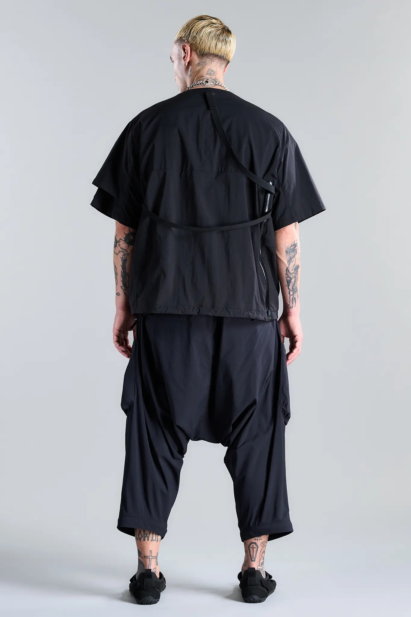 V1A-M Nylon Stretch Interops Vest Black - 4