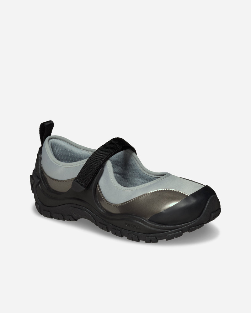 crocs EXP Terre outlook