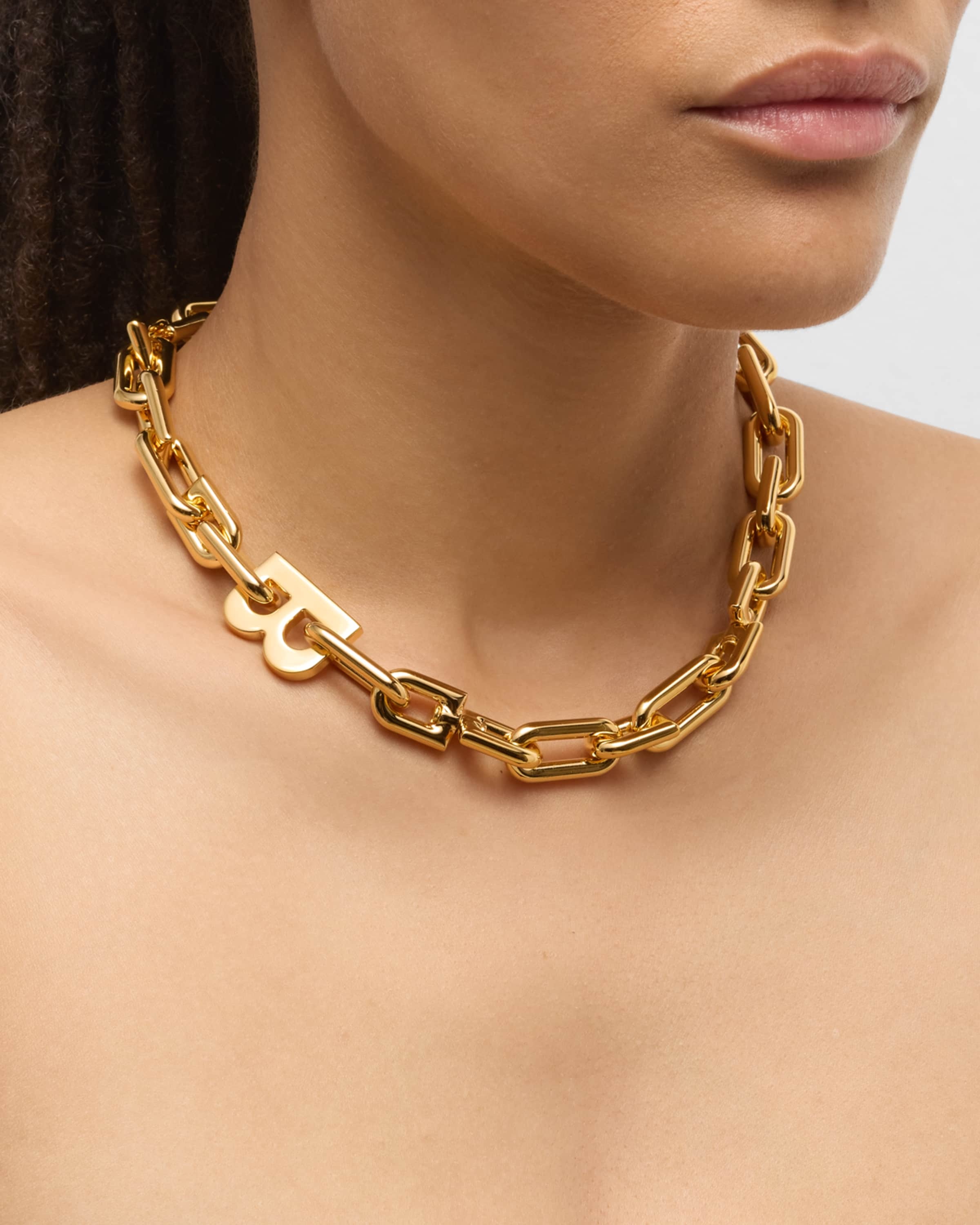 B Chain Thin Necklace, Golden - 2