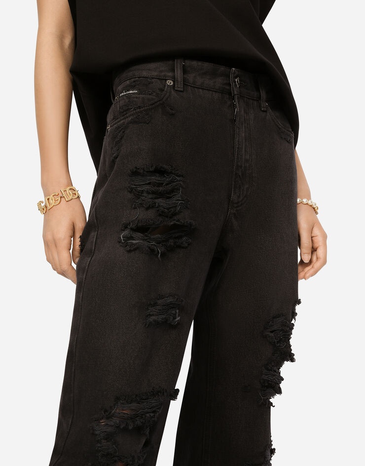 Flared jeans with ripped details - 4