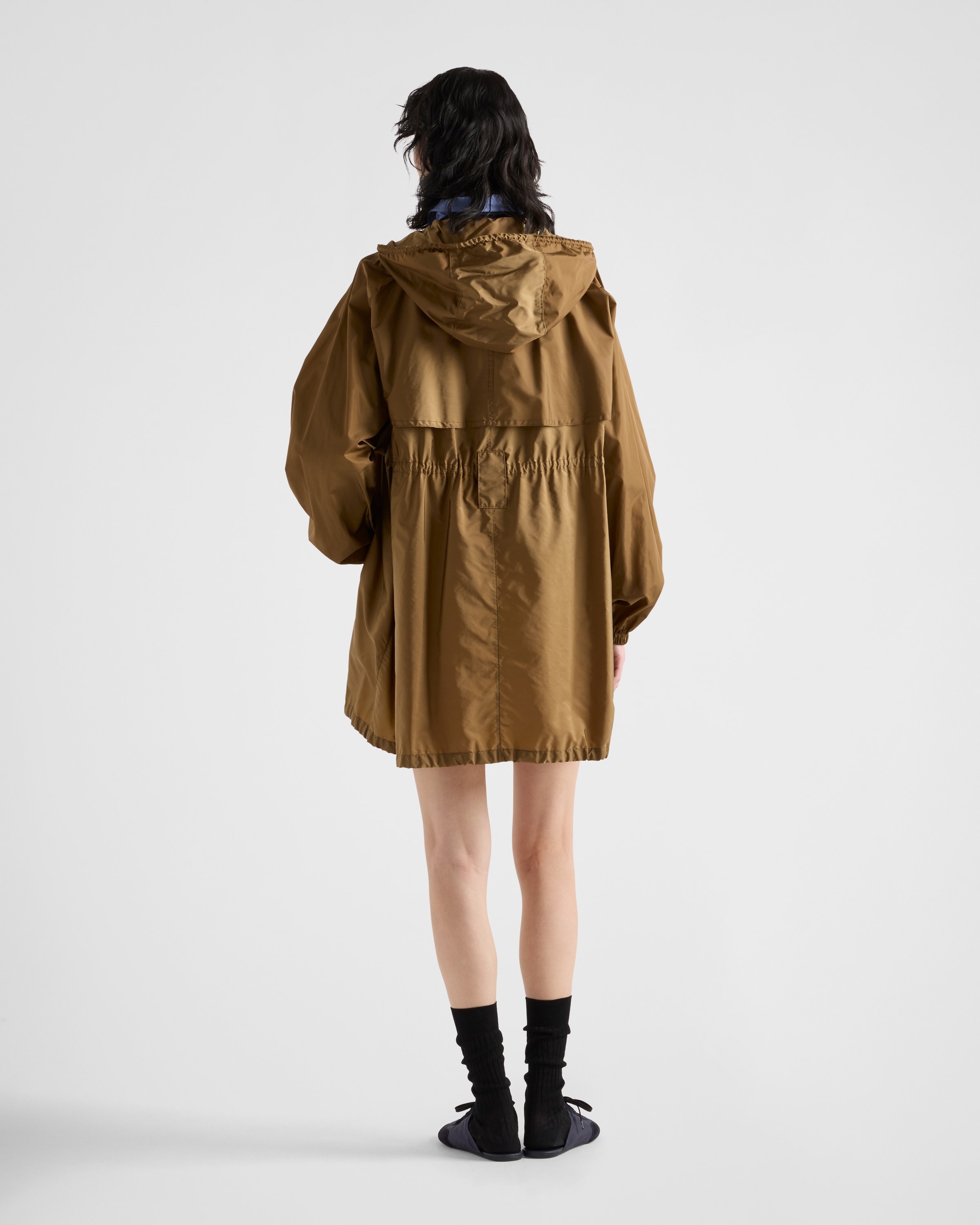 Lightweight Re-Nylon raincoat - 5