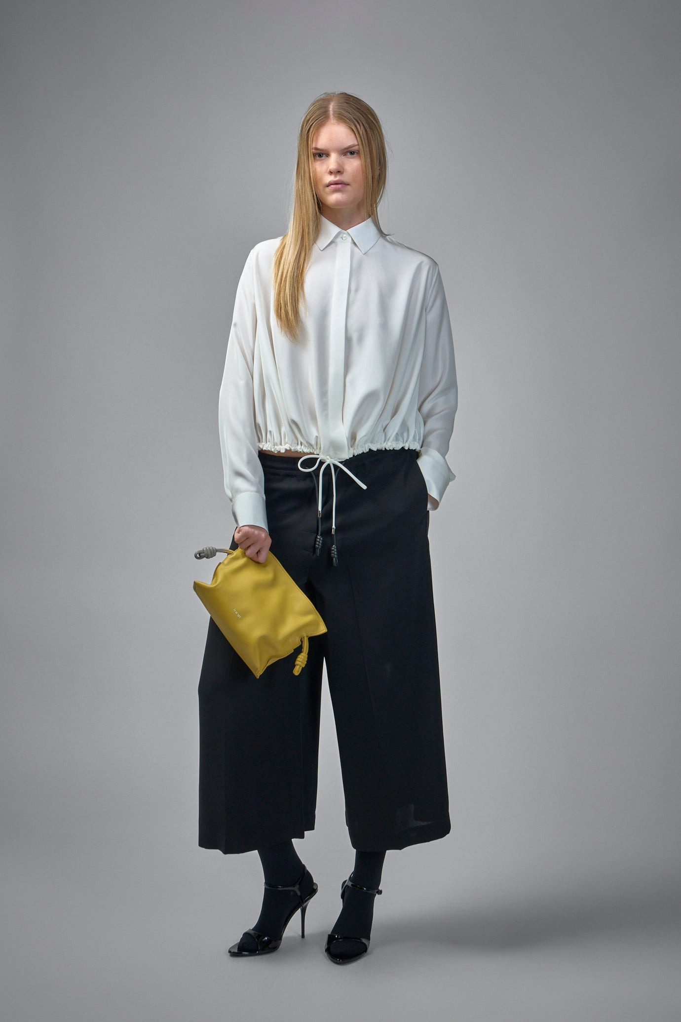 Cropped Trousers - 2