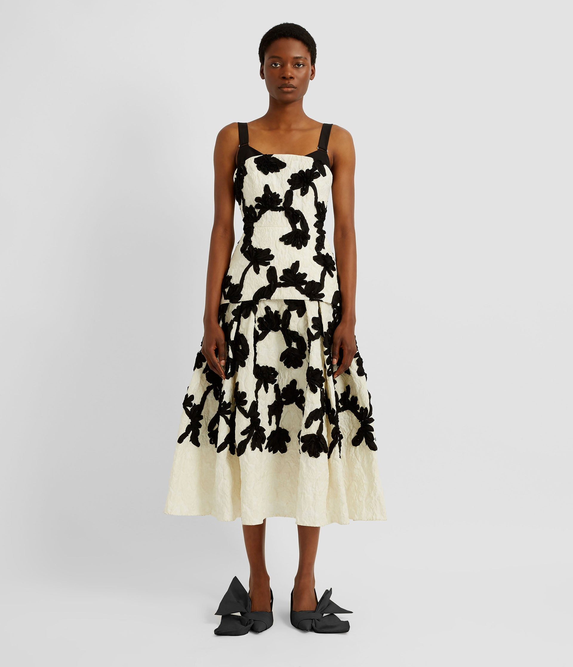 SLEEVELESS COCKTAIL DRESS - 5