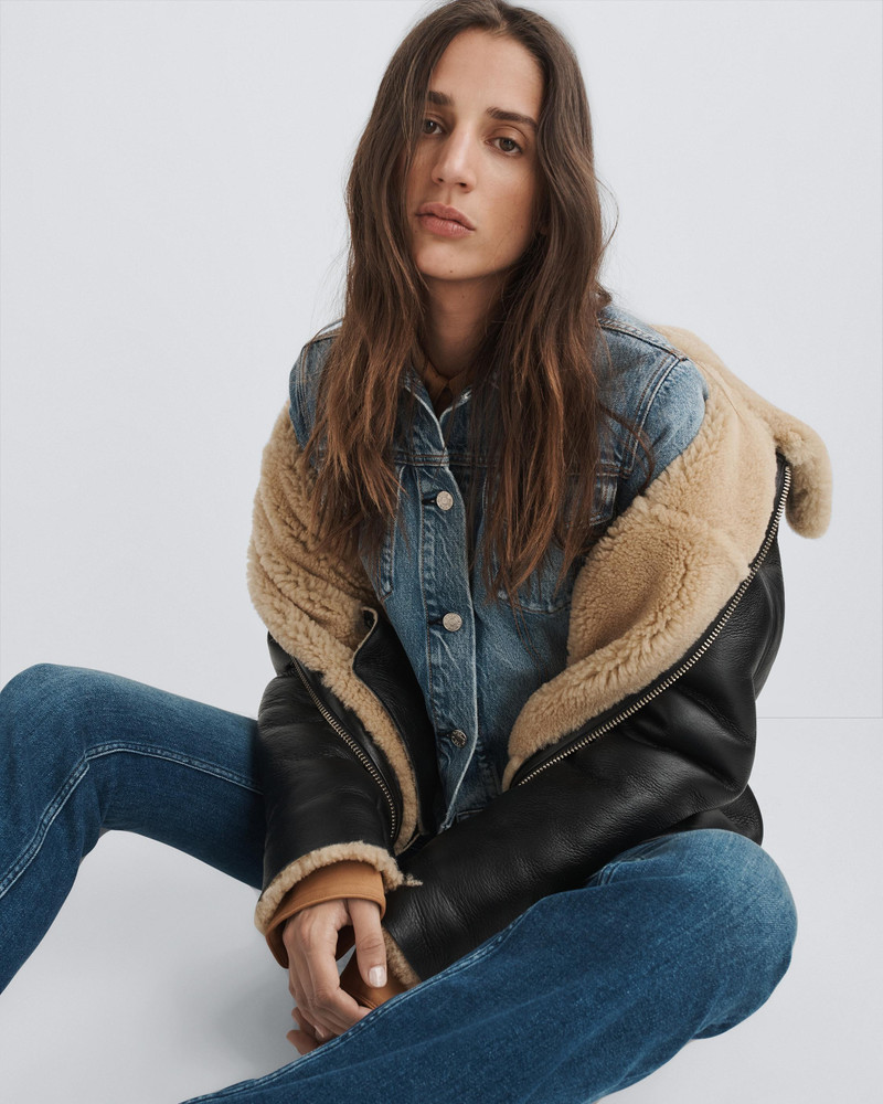 Roman Shearling Jacket
Classic Fit 6