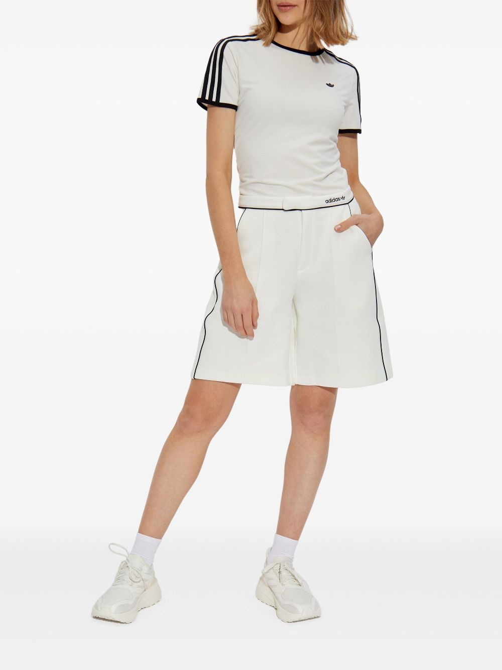 contrasting-trim shorts - 2