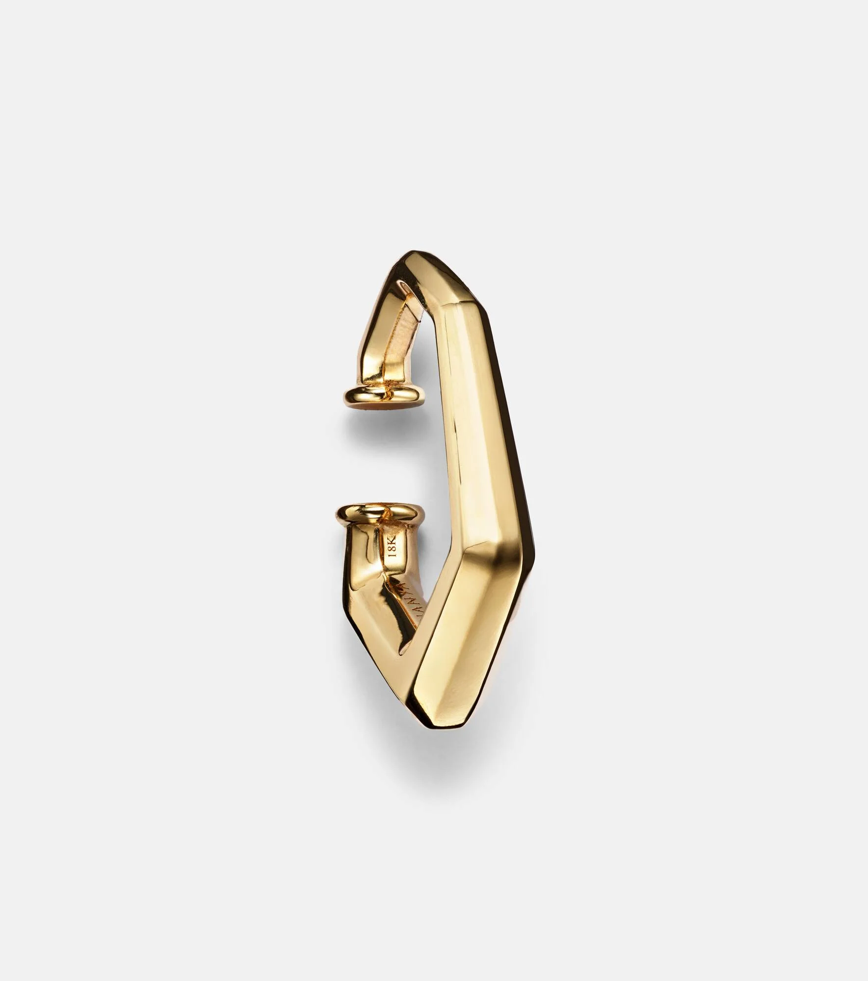 Carved 18kt gold ear cuff - 1