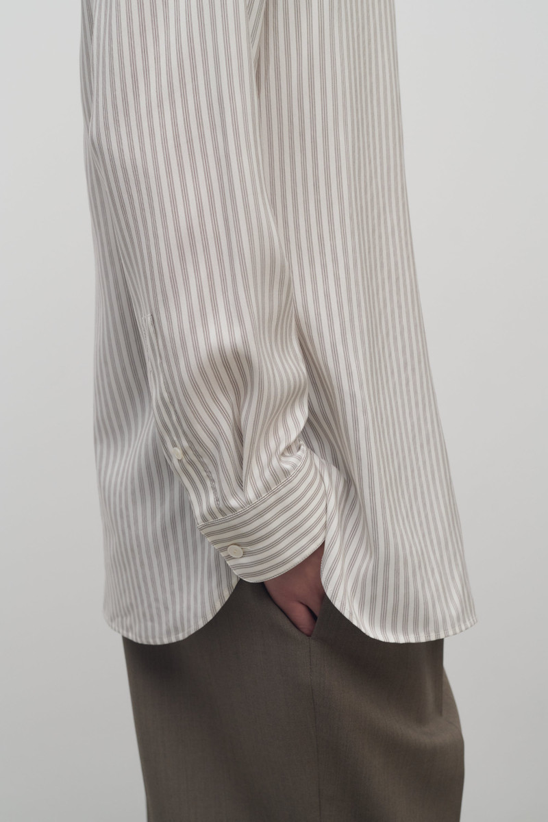 Vanda Shirt in Silk 6