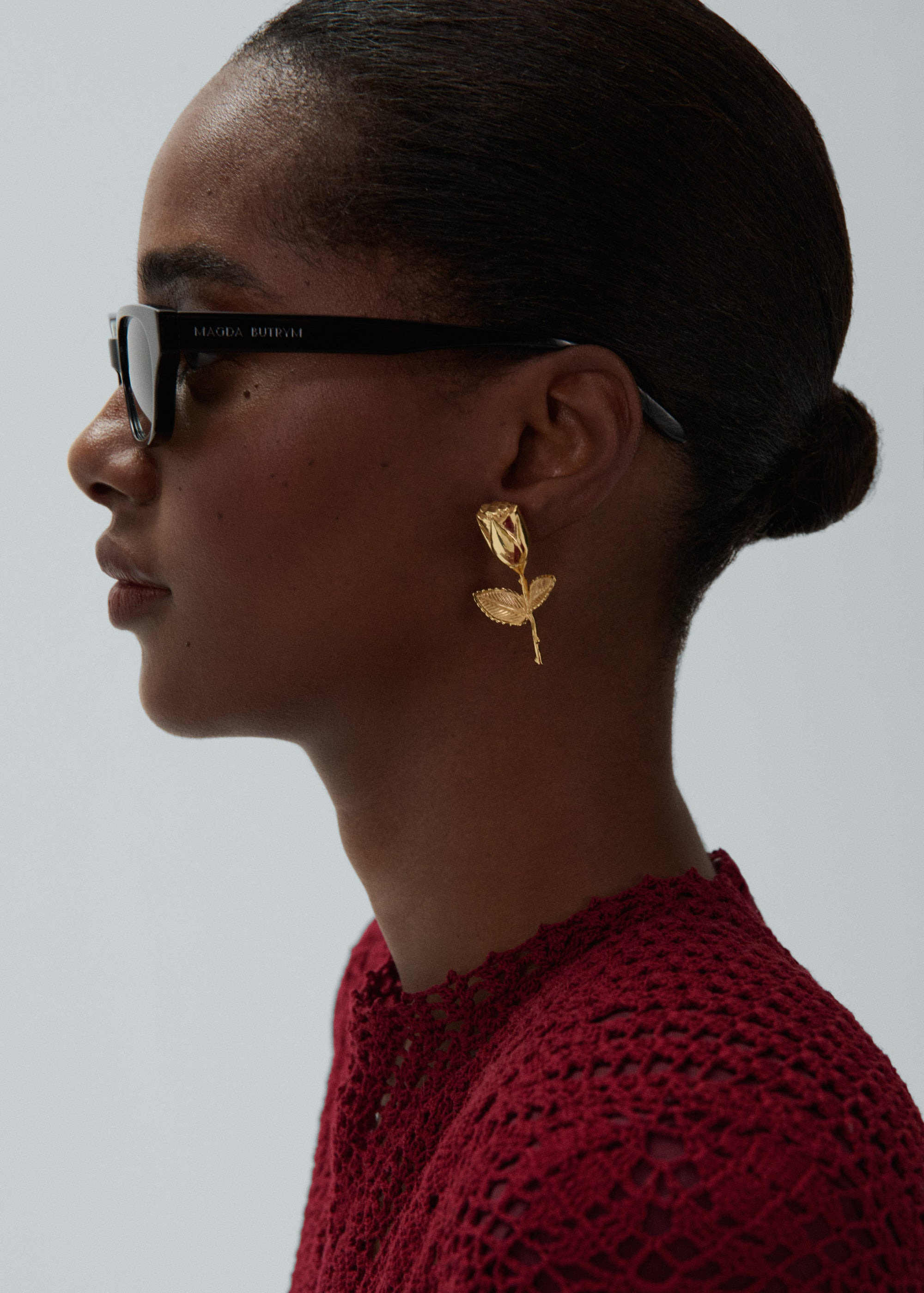 Rosebud earrings in gold - 2