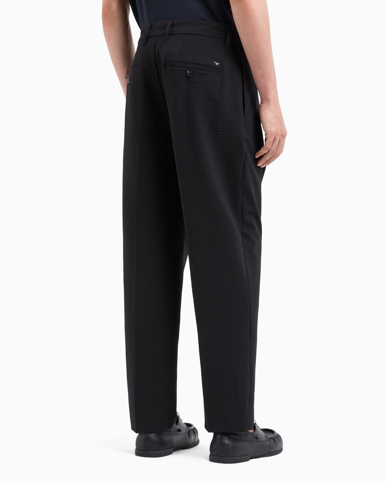 Pleated technical-seersucker fabric chinos - 3