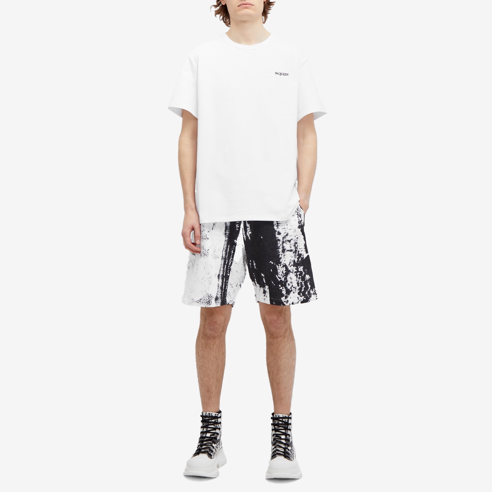 Alexander McQueen Fold Print Sweat Shorts - 4