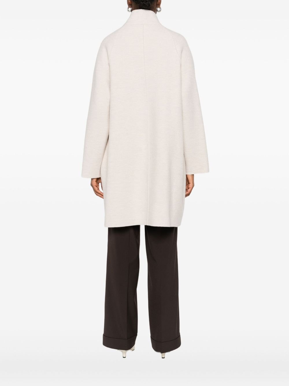 button-fastening virgin-wool coat - 4