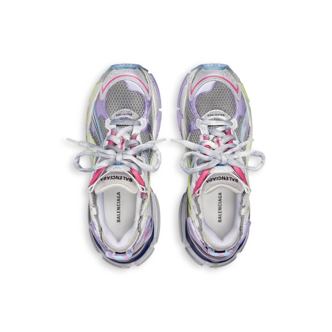 Women's Runner Sneaker in Grey - 6