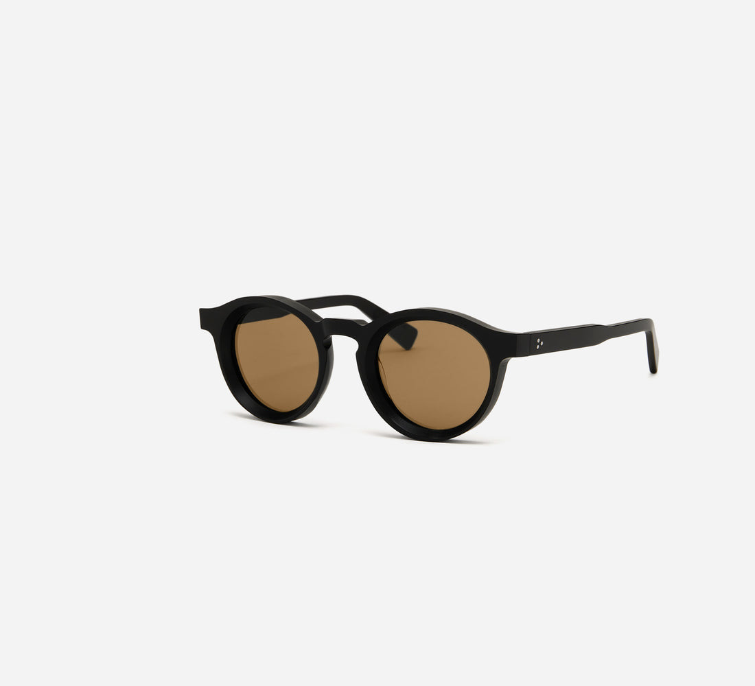 P3 Round - SP-01 - Black/Tobacco - 2