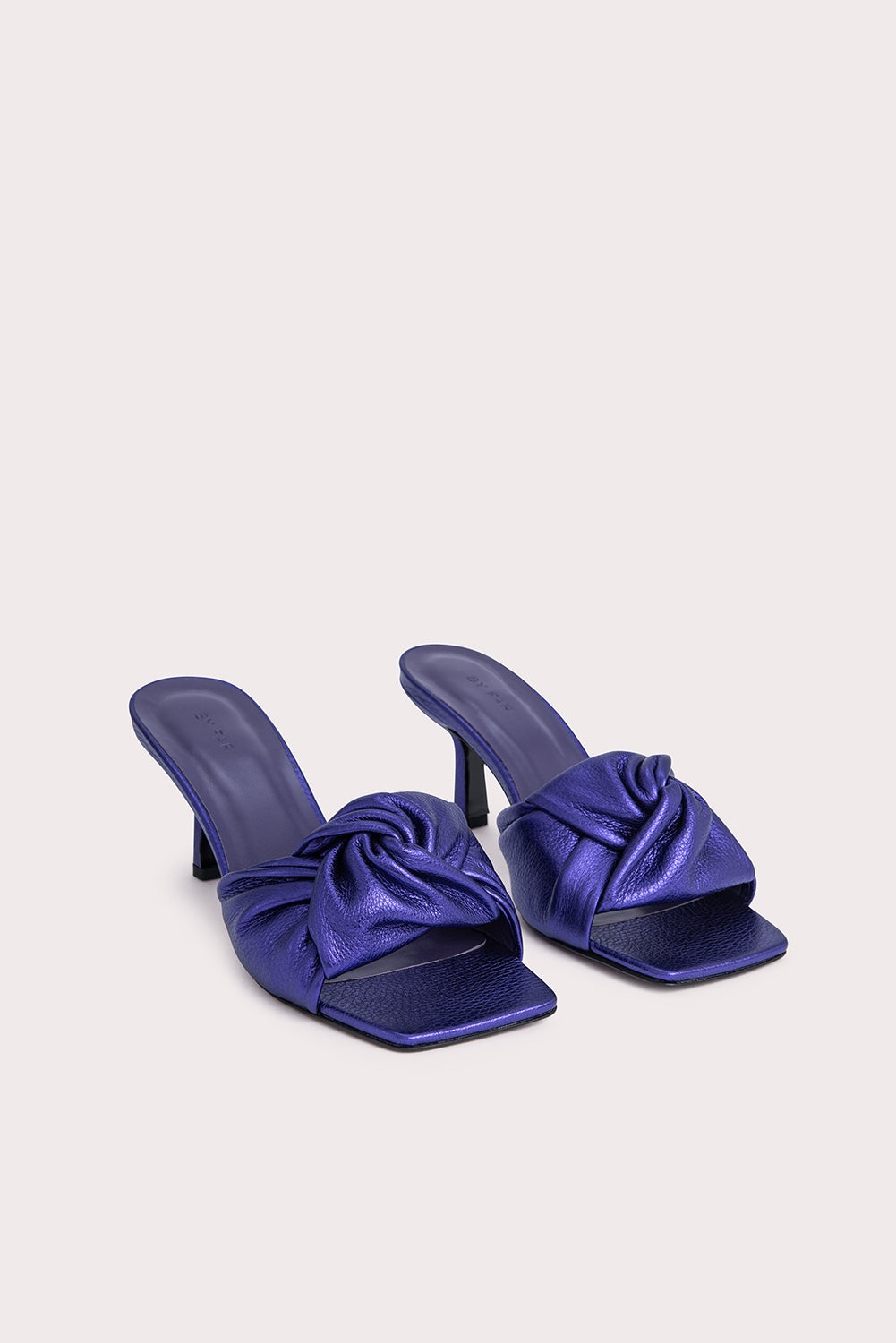 Lana Ultraviolet Metallic Grain Leather - 3