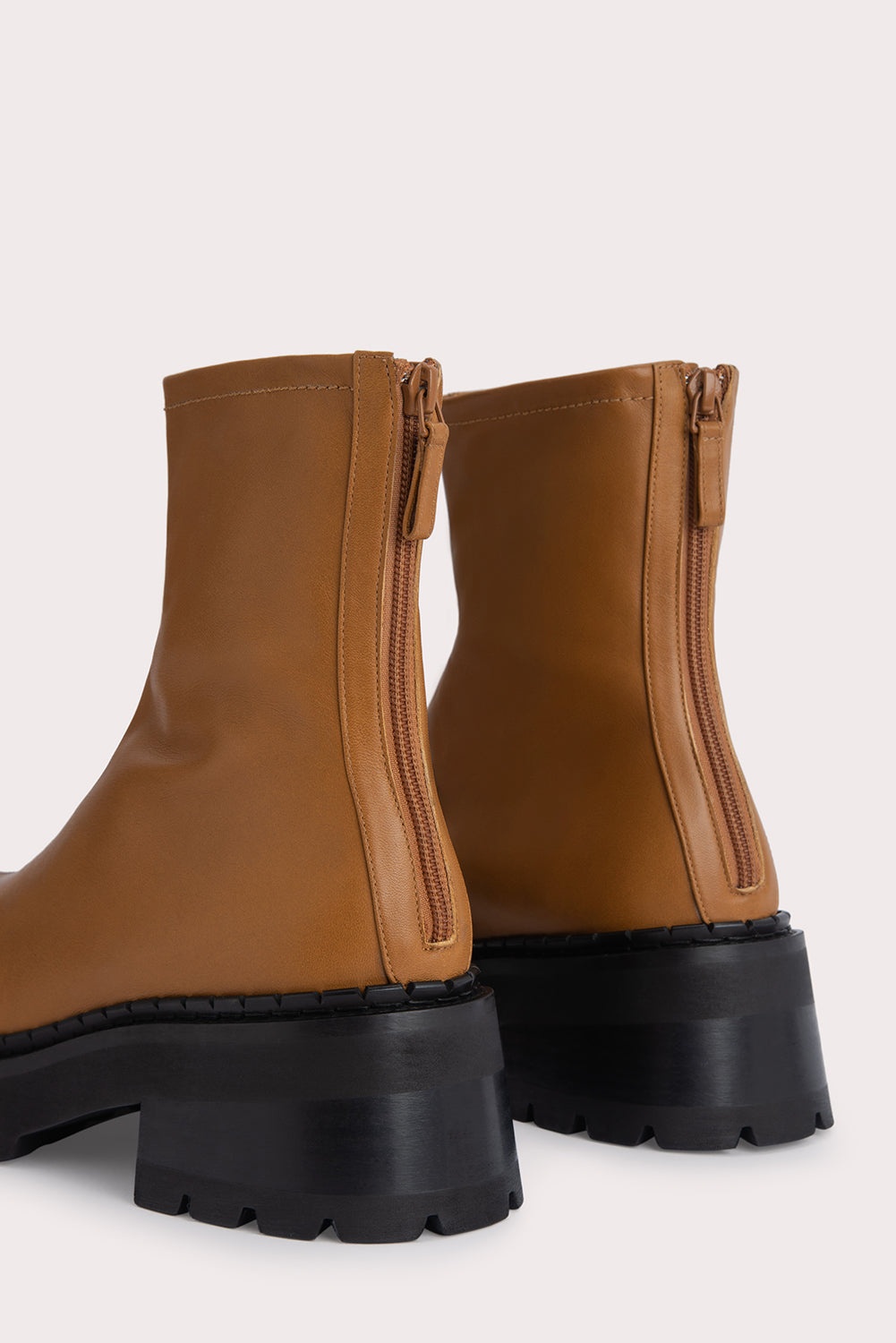 Alister Peanut Butter Soft Semi Patent Leather - 5