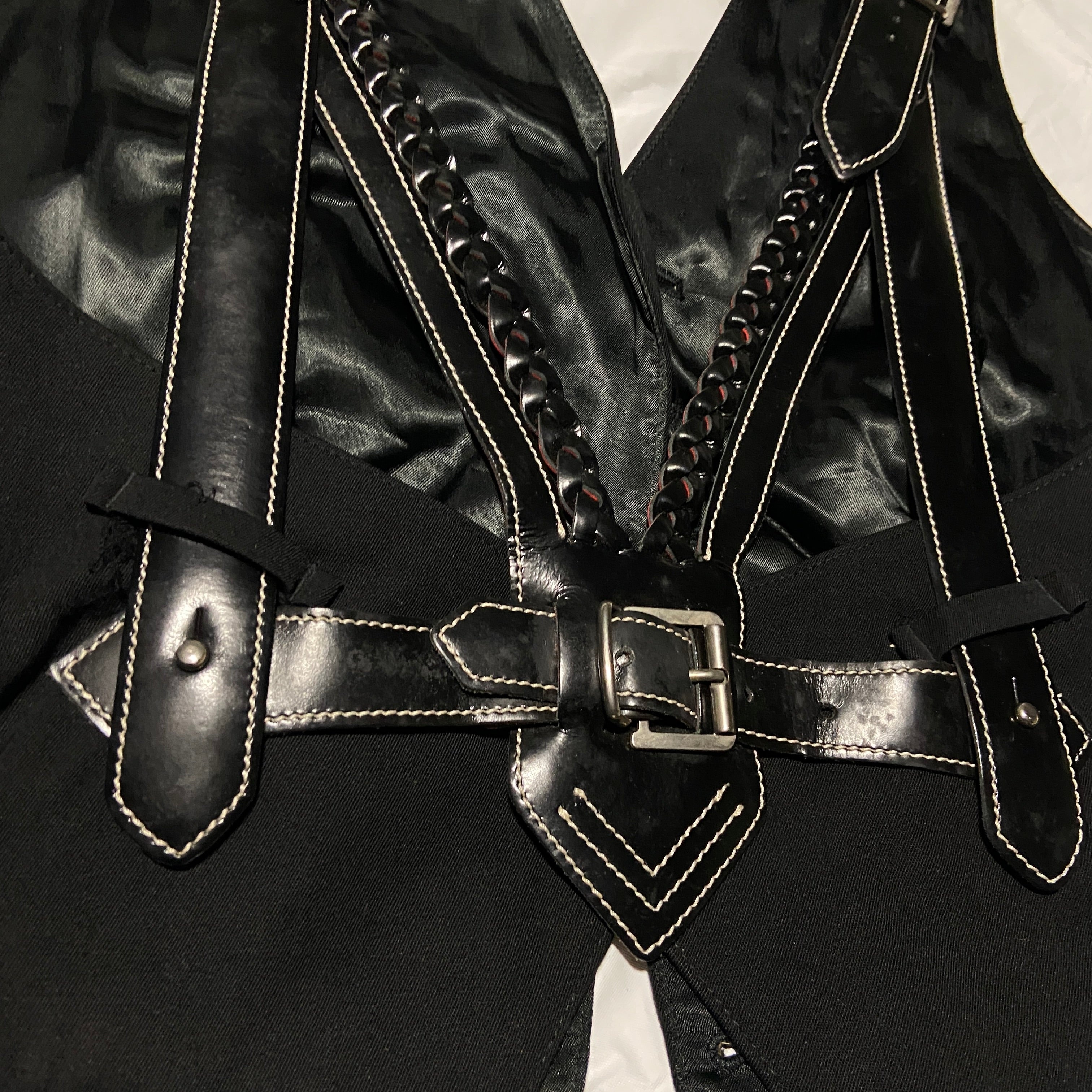 Jean Paul Gaultier Madonna leather bondage waistcoat - 8