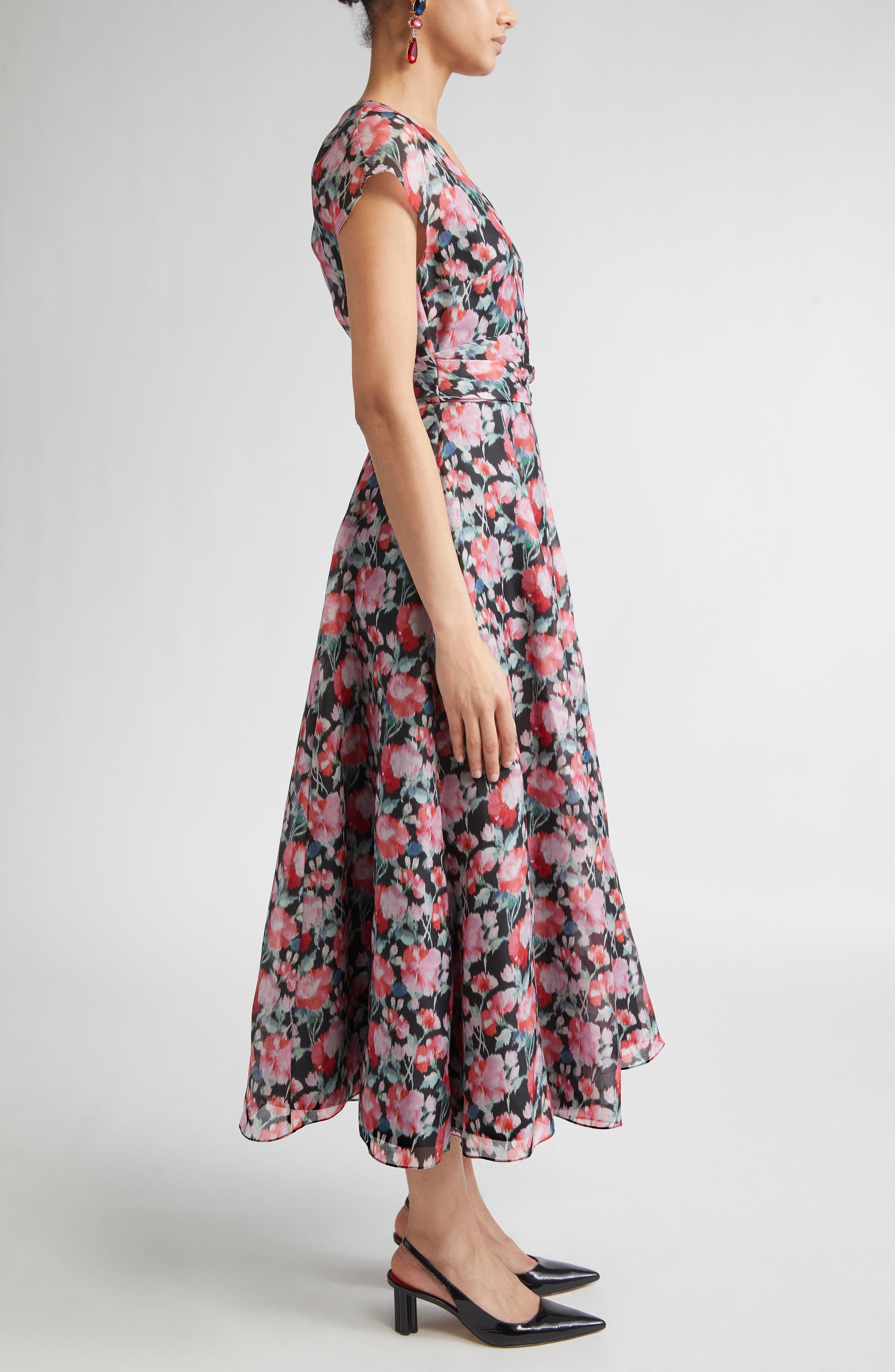 Carolina Herrera Peony Print Cap Sleeve Silk Organza Midi Dress in Pink Multi at Nordstrom - 3