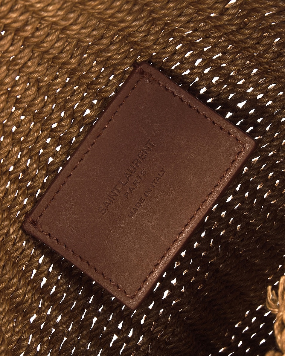 Small Pouch On Chain - 6