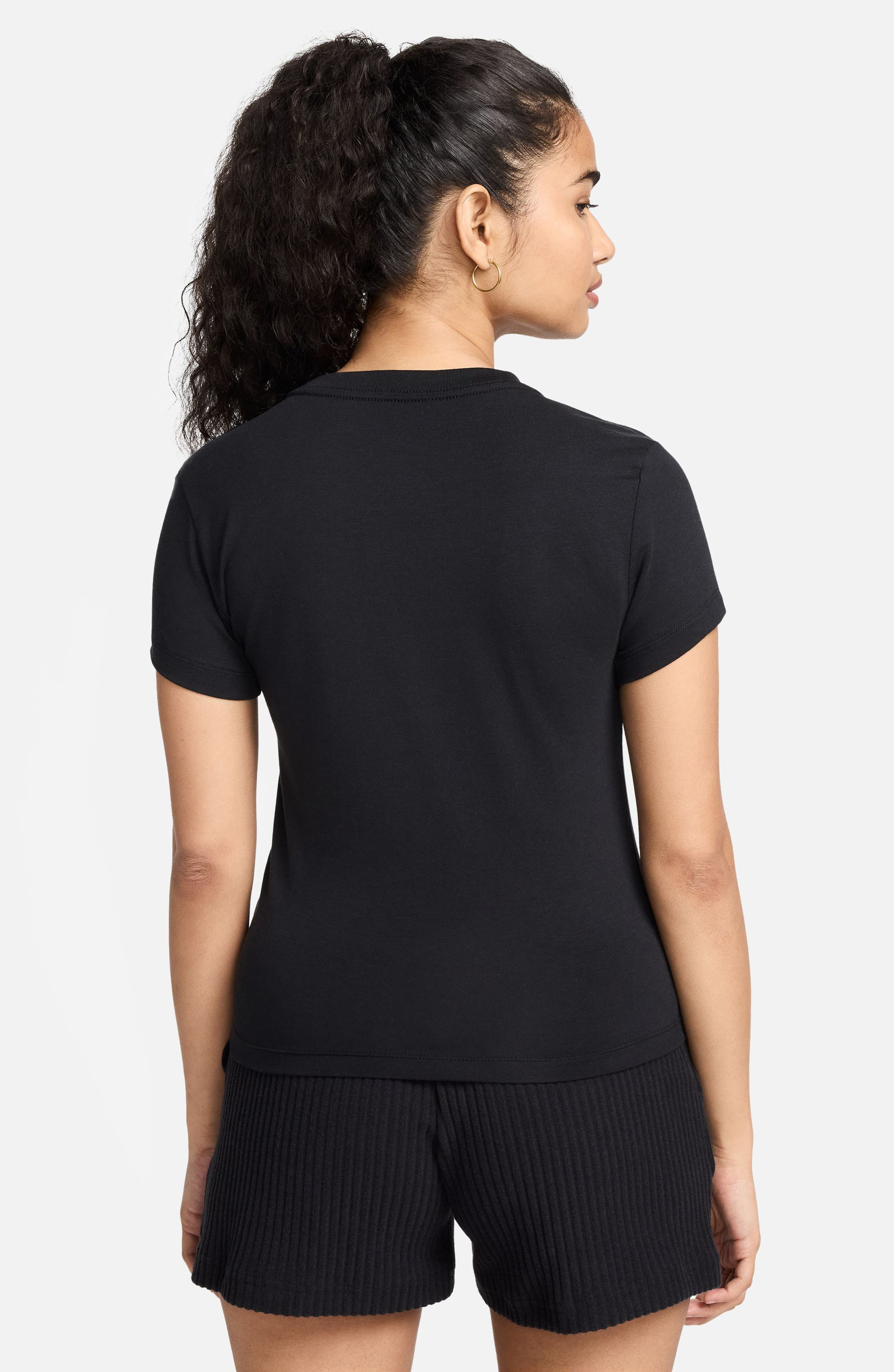 Nike Sportswear Club Chill Knit Mod Crop T-Shirt in Black/White at Nordstrom - 7