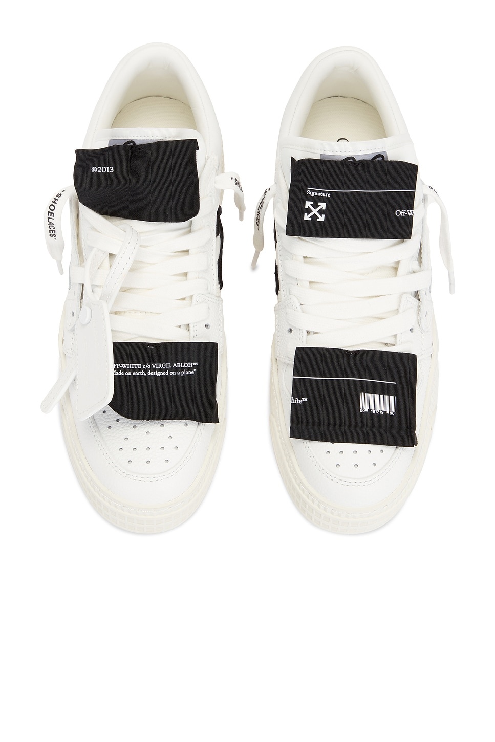 Off-White Low Top 3.0 Off Court Sneaker | revolve | REVERSIBLE