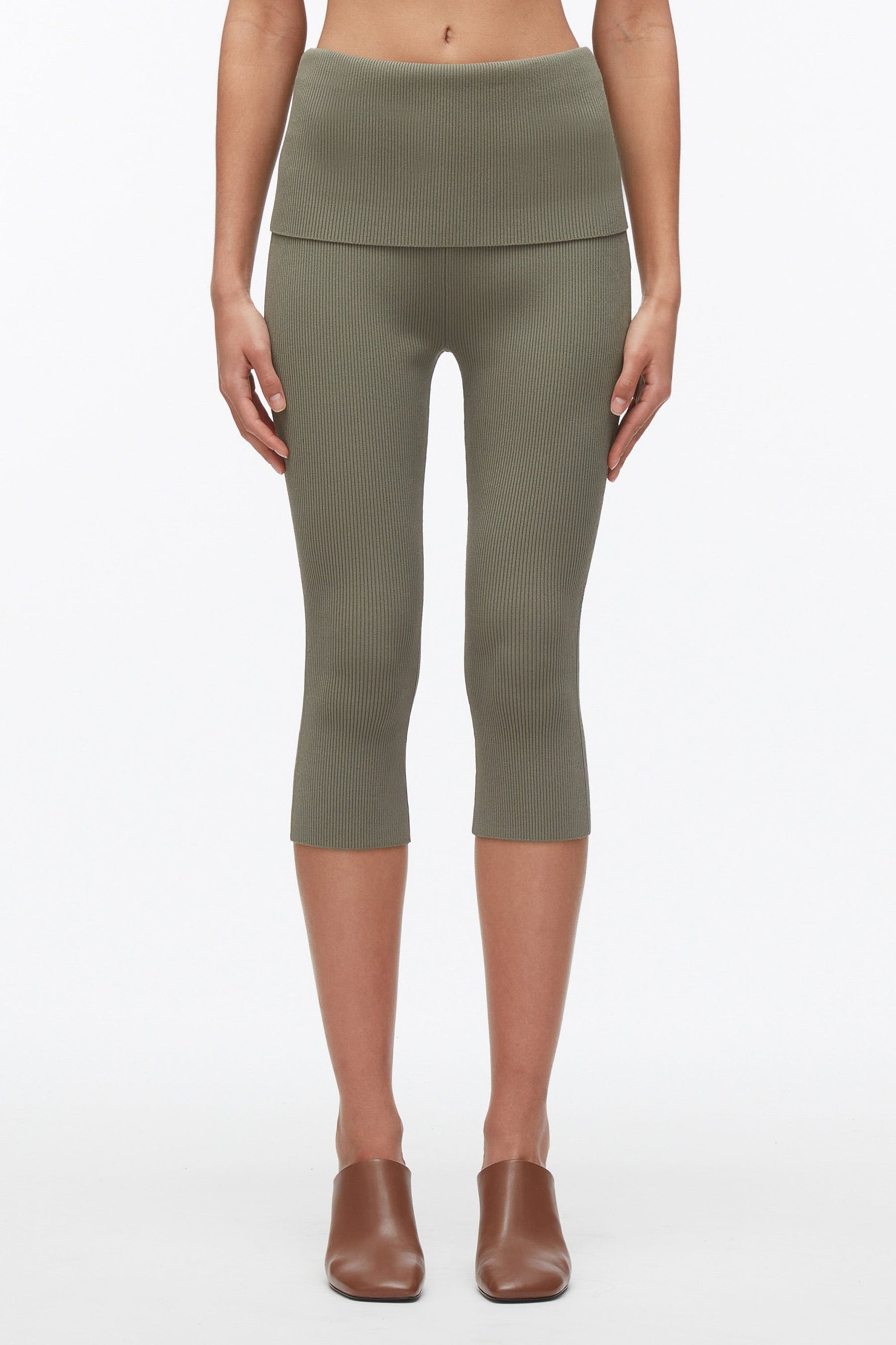 Compact Rib Capris - 3