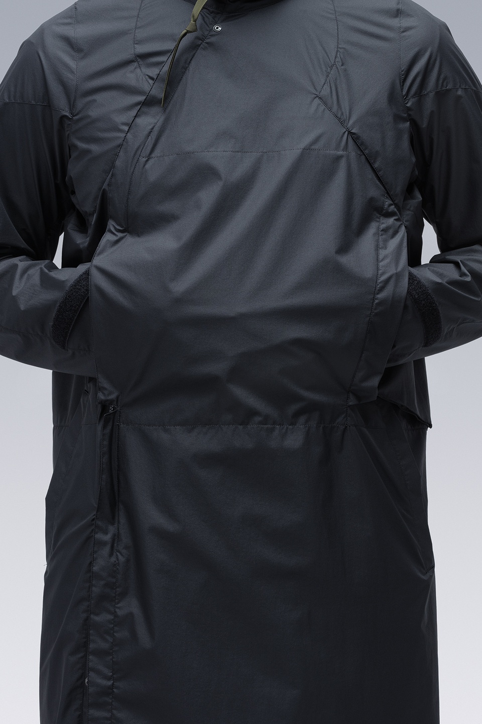 J82-WS 2L Gore-Tex Infinium™ Windstopper® Interops Coat Black - 29