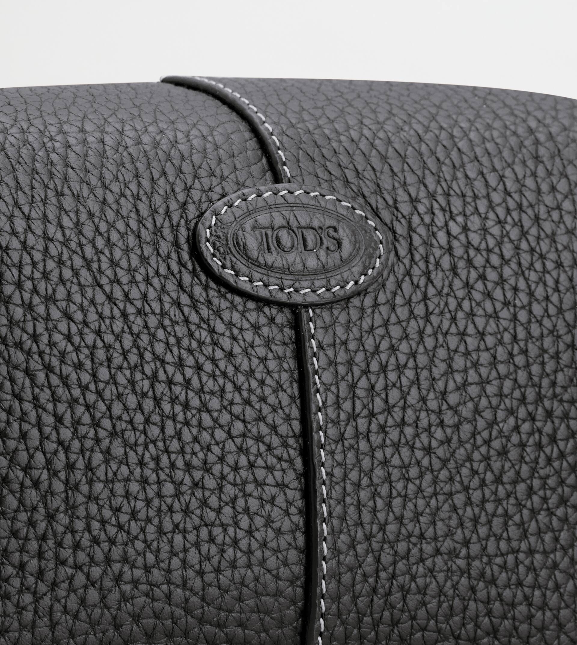 POUCH IN LEATHER LARGE - BLACK - 5