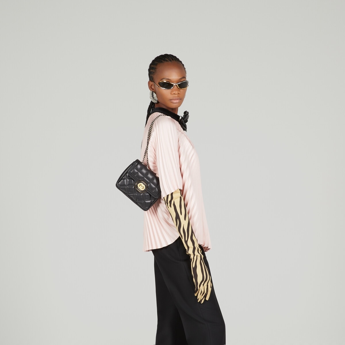 【GUCCI】DECO SMALL SHOULDER BAG The New Gucci Deco Bag Revisits the Past - PurseBlog
