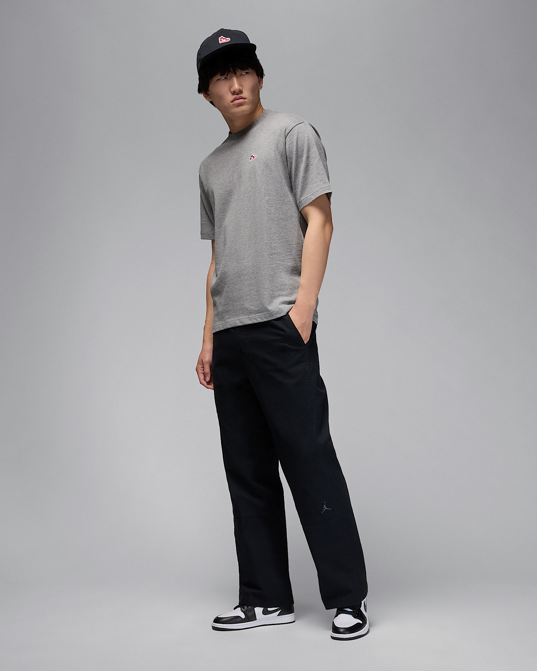 Jordan Essentials Men's Woven Pants - 8