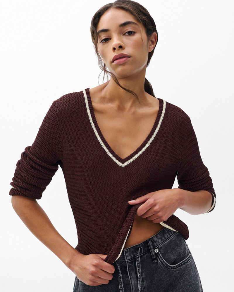 Costi V-Neck Sweater 4