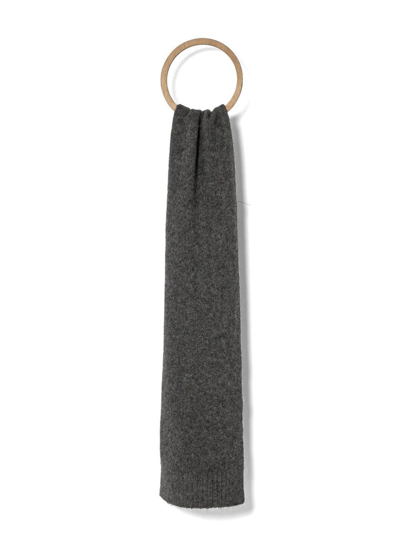 Sajeanne scarf 1