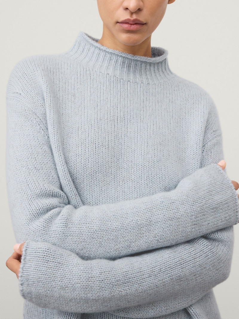 The Nelsy Sweater 4