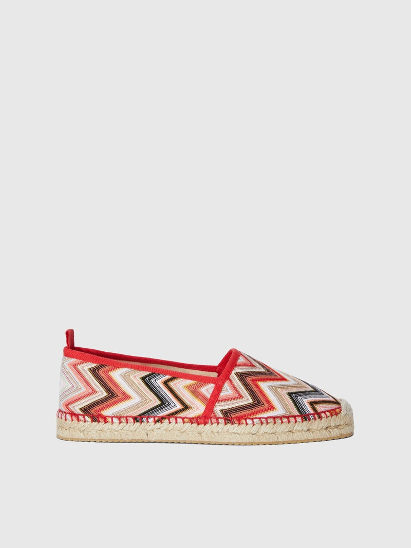 Slip-on espadrilles with zigzag pattern 1