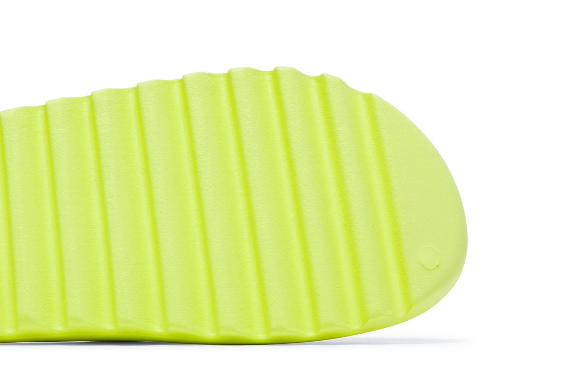 Yeezy Slide 'Glow Green' 2022 - 5
