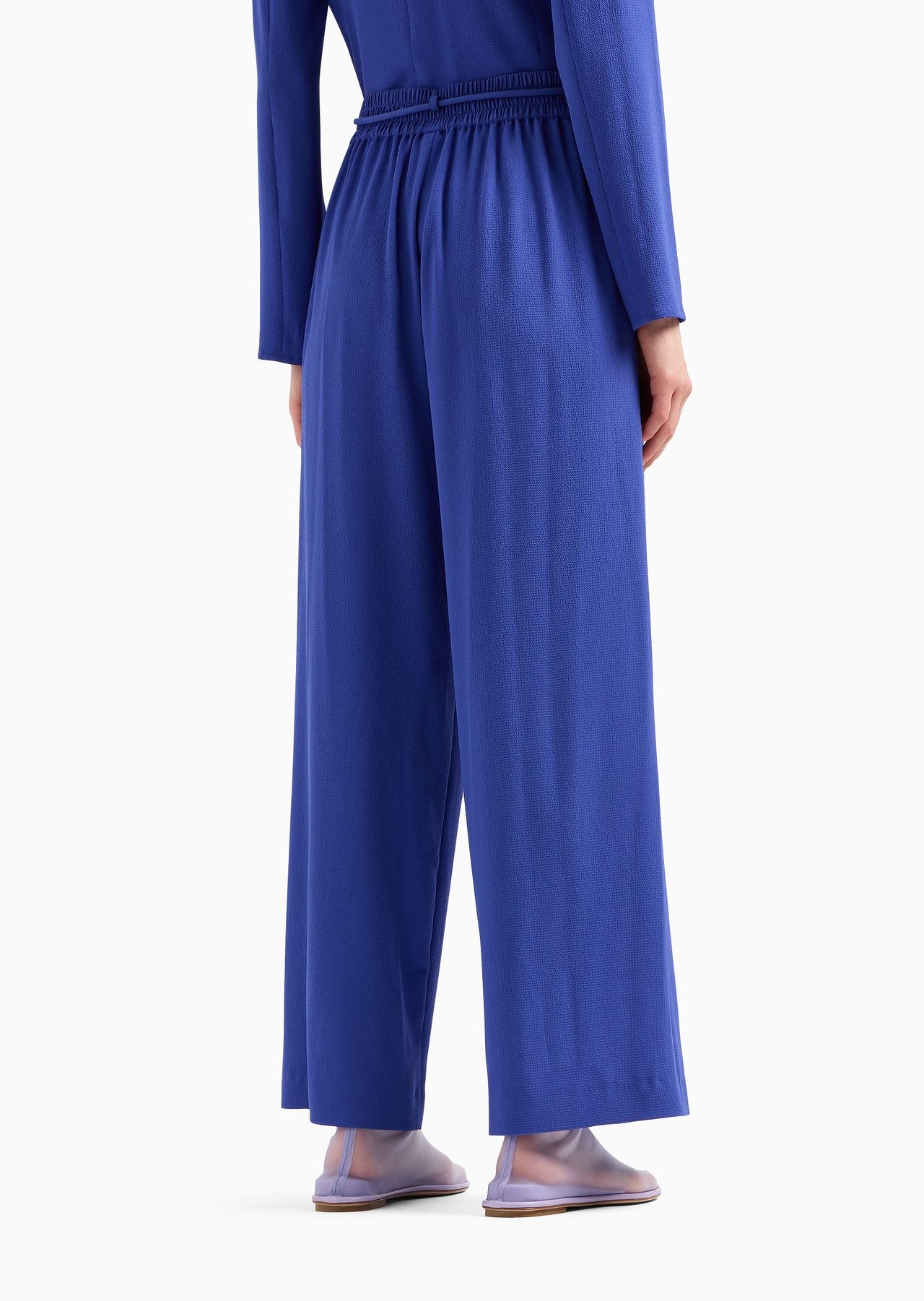 Elasticated-waist trousers with tubular armure-crêpe belt - 3