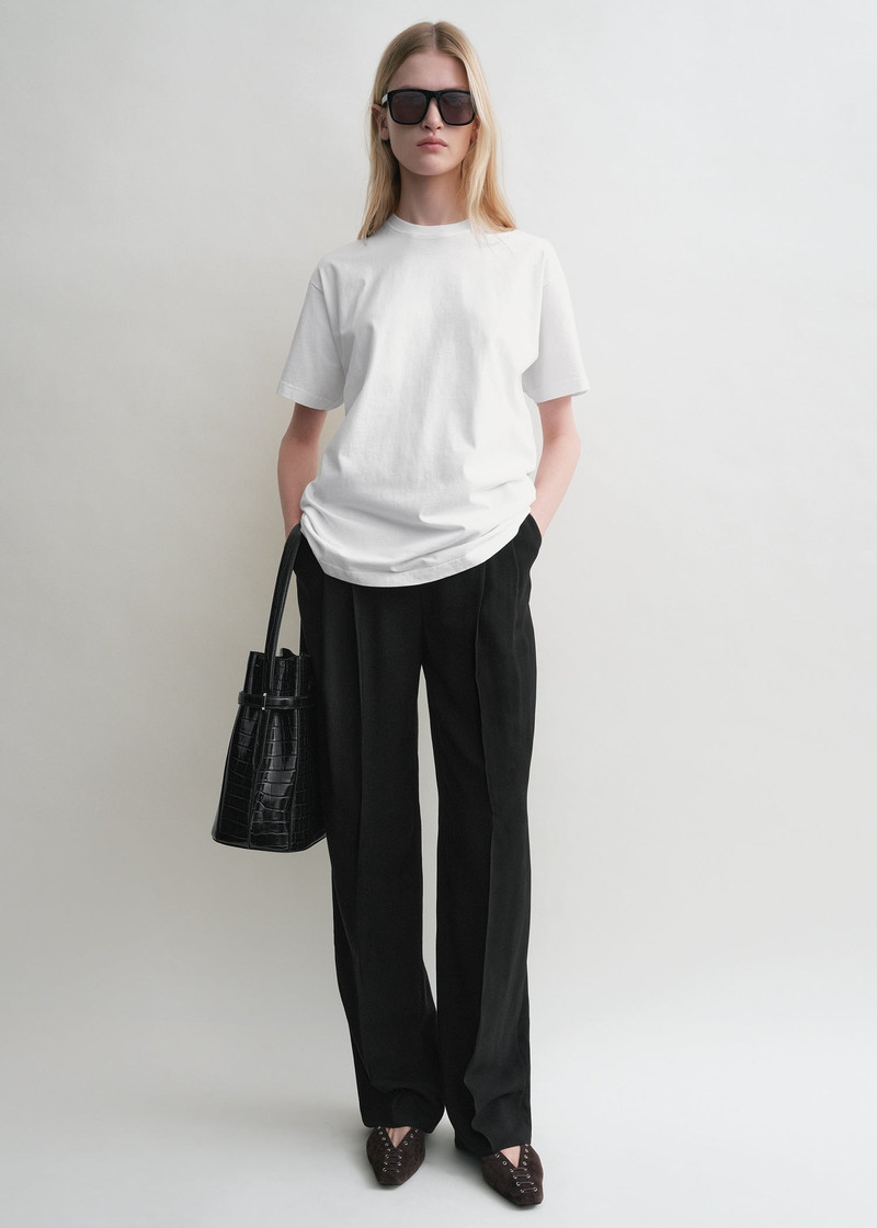 TOTEME Straight cotton tee off-white outlook