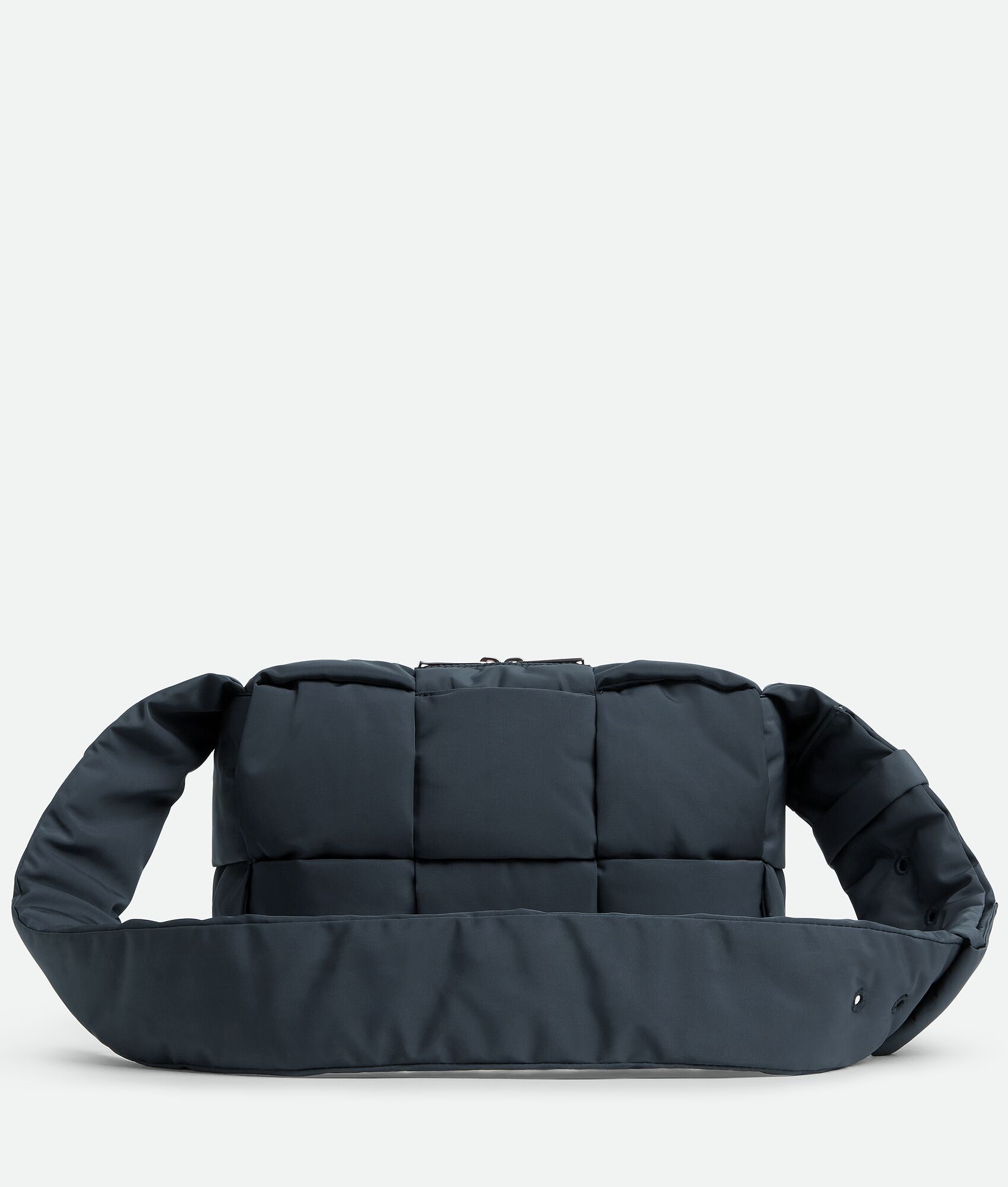Medium Arco Padded Camera Bag 5